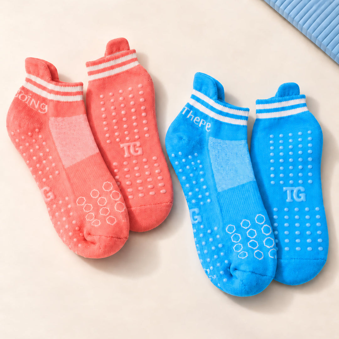Keep Moving Socks