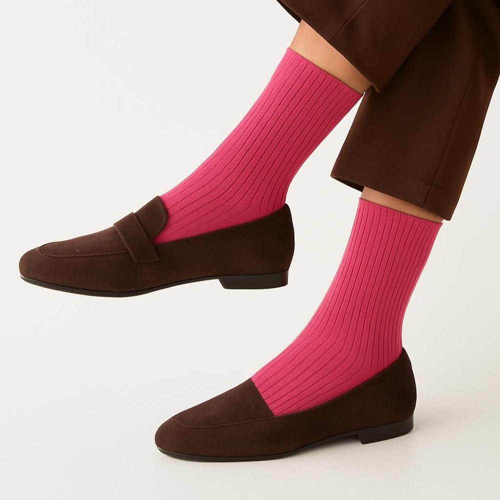 Pink Solid Ribbed Socks